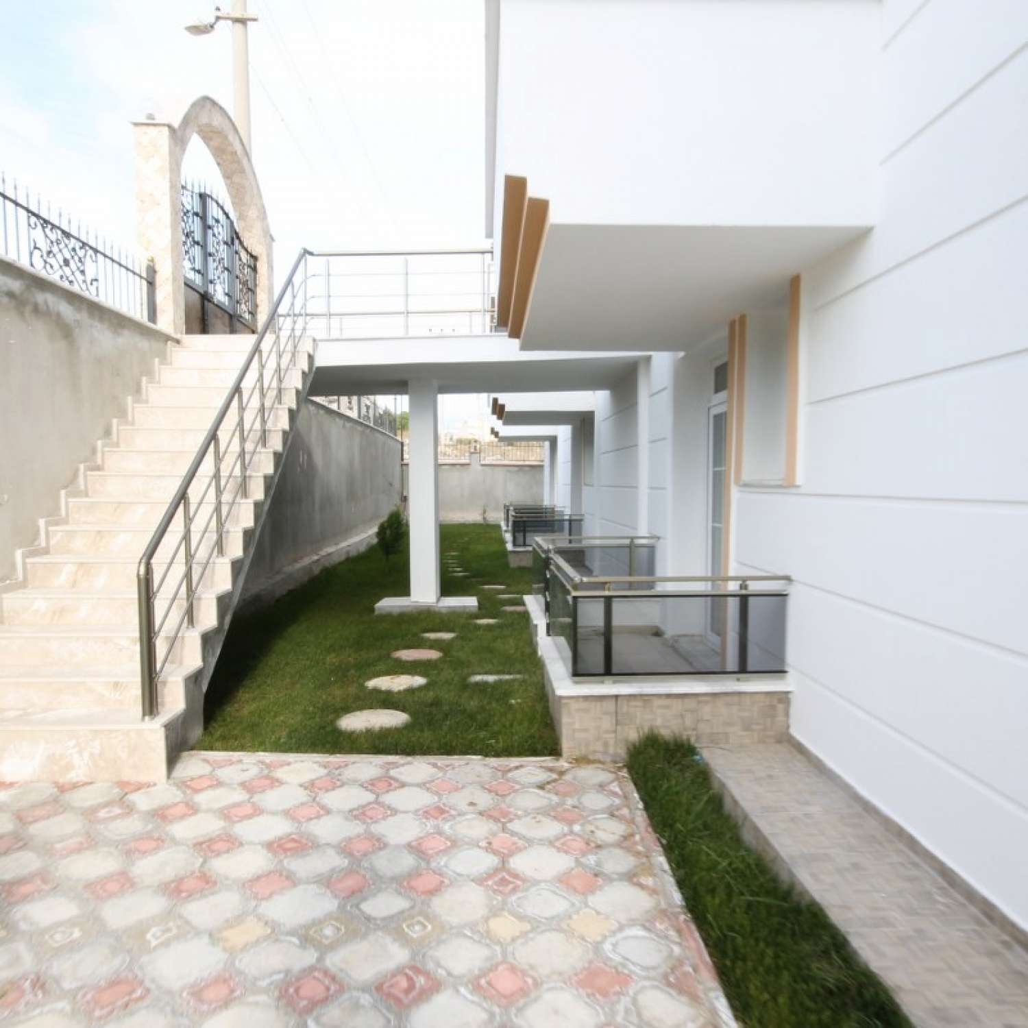 Elegance - II - DİDİM