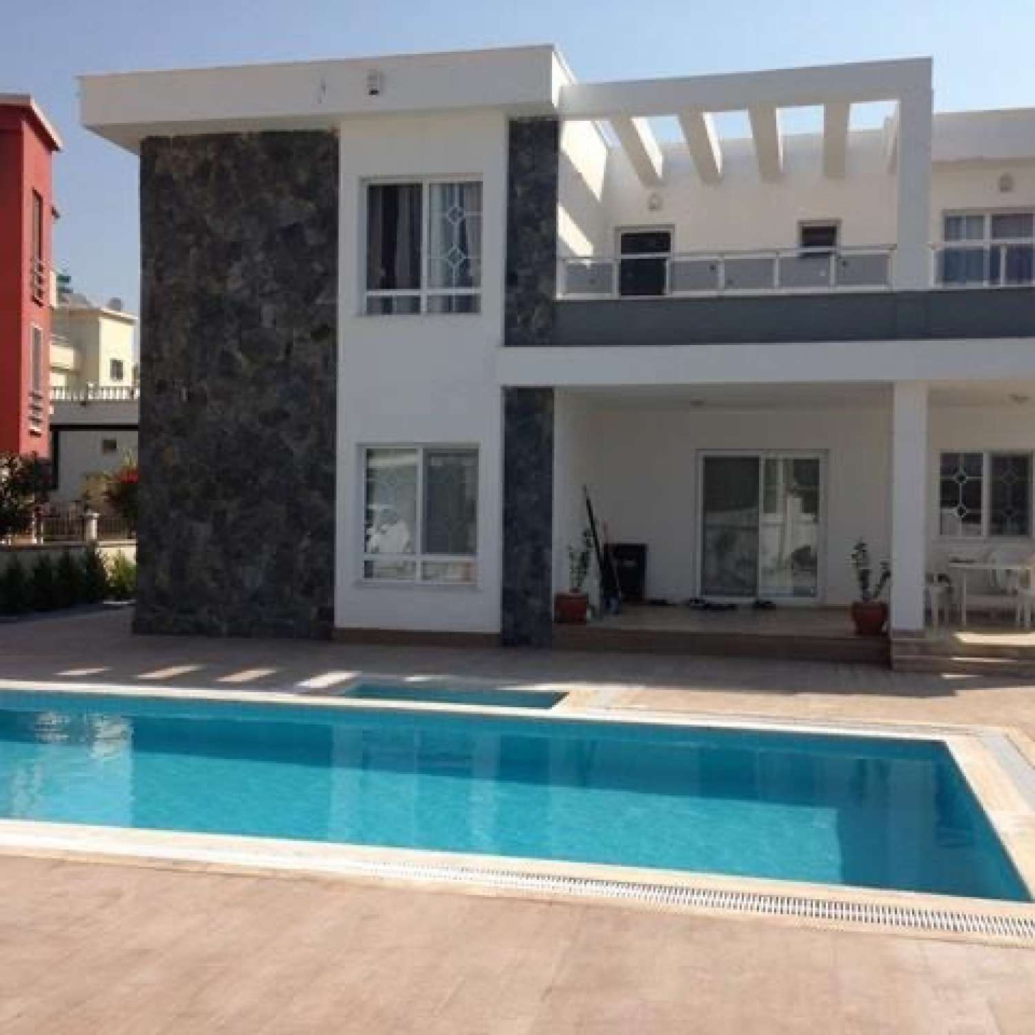 ÖZEL YAPIM VİLLA 'LAR - AKBÜK